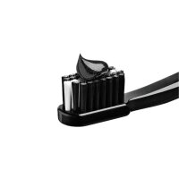 Curaprox Zahnpasta Black is White