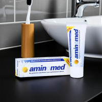 Aminomed Medizinische Kamillenblüten-Zahncreme